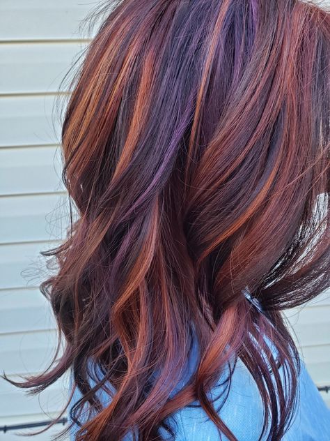 Violet Copper Balayage, Fall/winter Highlights, Violet Red Hair Color With Highlights, Purple Copper Hair, Purple And Copper Hair, Burgandy Hair With Highlights Fall, Orange And Purple Highlights, Copper And Purple Hair, Red And Purple Highlights