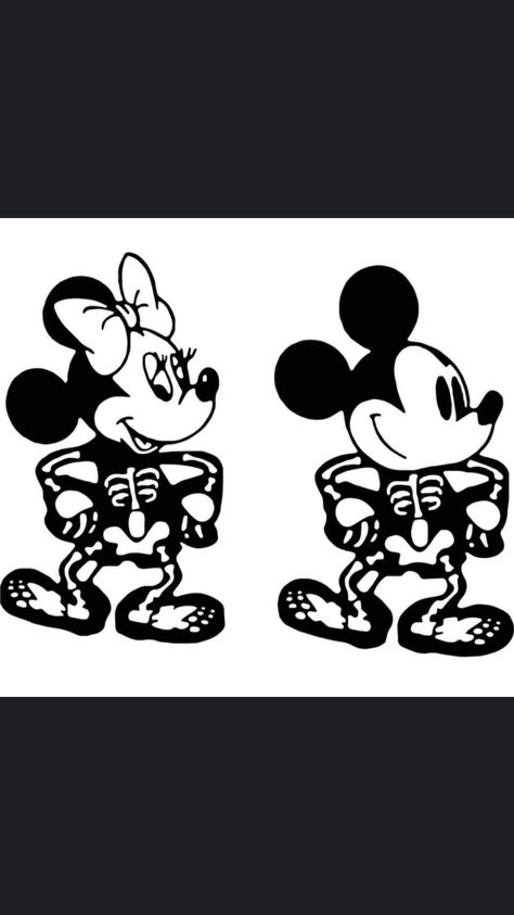 Disney Halloween Yard Art, Etching Ideas, Halloween Yard Art, Fall Carnival, Cruise Ideas, Vinyl Svg, Halloween Figures, Minnie Mouse Halloween, Cricut Images