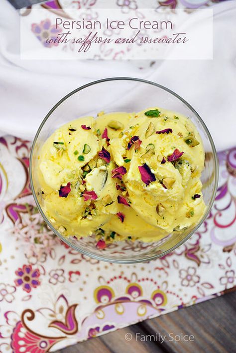 Glace vanille au safran, eau de rose et pistaches - Avec de la glace déjà prête - Persian Ice Cream with Saffron and Rosewater Persian Ice Cream, Persian Desserts, Saffron Recipes, Iranian Cuisine, Persian Cuisine, Iranian Food, Persian Food, Middle Eastern Recipes, Homemade Ice