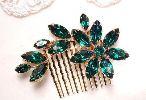 Emerald Headpiece, Green Hair Accessories, Gold Vintage Wedding, Wedding Headpiece Vintage, Emerald Green Hair, 1920s Wedding Dress, Dark Green Hair, Wedding Hairpiece, Magical Jewelry