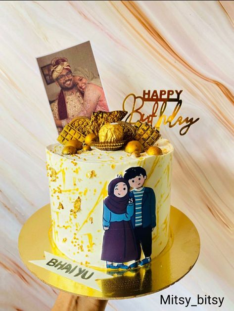 #Mitsy_Bitsy #birthdaycake #cake #birthday #cakedecorating #cakes #cakesofinstagram #cakestagram #instacake #cakedesign #happybirthday #cakeart #chocolatecake #cupcakes #homemade #chocolate #dessert #weddingcake #baking #birthdaygirl #kueulangtahun #fondantcake #love #buttercream #bakery #instafood #buttercreamcake #food #yummy #foodporn #homebaker #birthdayparty #party #cakeoftheday #customcake #kueultah #cakelover #sweet #foodie #instagood #birthdayboy #cupcake #delicious #birthdaycakes #pastr Cake For Brother, Birthday Cake For Brother, New Saree Blouse Designs, Brother Birthday, Baby Birthday Cakes, Cool Birthday Cakes, Cake Designs Birthday, Birthday Cookies, Baby Birthday