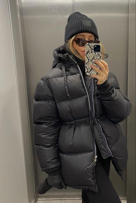 Parka Outfit, Winter Fashion Outfits Casual, Winter Fit, Cold Outfits, Winter Outfit Inspiration, 2000s Fashion Outfits, Fall Winter Wardrobe, Autumn Outfit, Looks Style