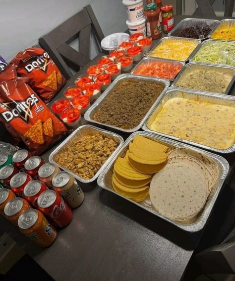 Taco Salad Bar for Taco 🌮 Tuesday Looks delicious 🤤 #tacotuesday #foodie #foodporn #recipe #recipeoftheday #dinnerideas #lunchideas #yummy #doriotos #tacotuesday #fypシ #reels #breakfast #easyrecipes Breakfast Taco Bar, Taco Salad Bar, Margarita Night, Bachelorette Party Food, Taco Dishes, Taco Bar Party, Taco Time, Tequila Margarita, Tacos And Tequila