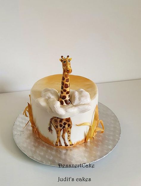 Giraffe cake by Judit Giraffe Birthday Cakes, Giraffe Cake, Giraffe Cakes, Giraffe Birthday, Funny Birthday Cakes, Animal Cakes, Just Cakes, Special Cake, Novelty Cakes