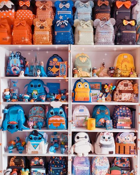 Loungefly Bag Aesthetic, Disney Pin Collection Display, Loungefly Collection Display, Loungefly Aesthetic, Backpack Display Ideas, Loungefly Bag Display, Disney Loungefly Backpack Display, Loungefly Display Ideas, Loungefly Display