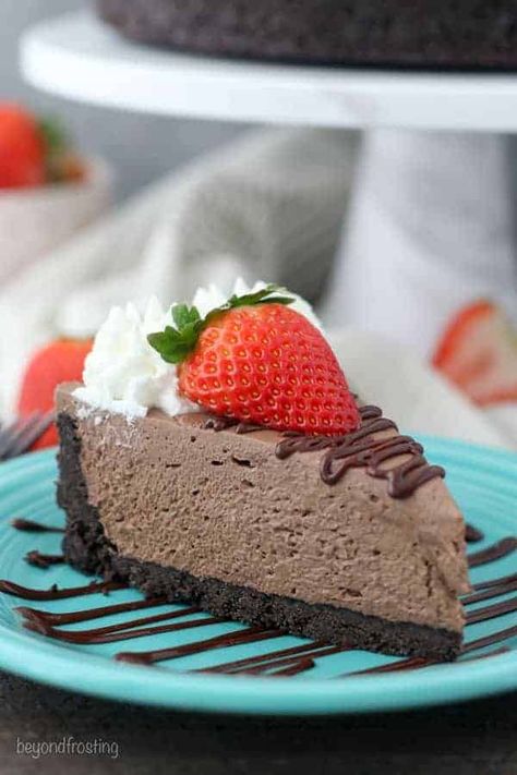 Easy No-Bake Chocolate Cheesecake Recipe | Beyond Frosting Fruit Topping, No Bake Chocolate Cheesecake, Chocolate Raspberry Cheesecake, Easy No Bake Cheesecake, Chocolate Cheesecake Recipes, Baked Cheesecake Recipe, Fruit Toppings, Easy Cheesecake Recipes, Chocolate Cheese