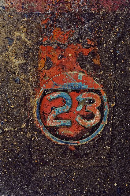 23 Number, Rust Never Sleeps, Numerology Numbers, Number Design, Peeling Paint, Rusty Metal, Color Textures, Art Abstrait, Letters And Numbers