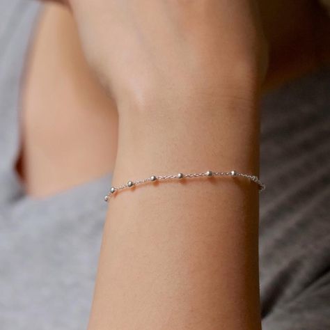 Ball Chain Bracelet, Silver Bracelets For Women, Bar Bracelets, Gold Bracelet Chain, Cute Bracelets, Simple Jewelry, Love Bracelets, Dainty Jewelry, Pretty Jewellery