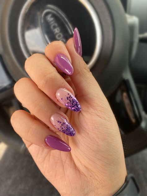 Almond purple and glitter nails Purple And Glitter Nails, Purple Sparkly Nails, Sparkly Nails, Purple Glitter, Purple Nails, Almond Nails, Skin Makeup, Glitter Nails, Cute Nails