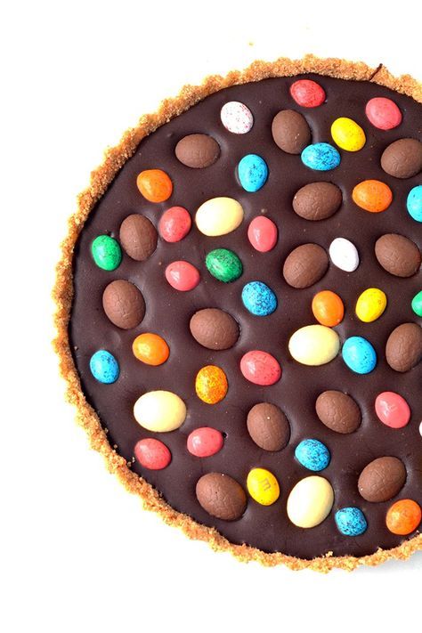 Easter Egg Chocolate Tart | Sweetest Menu Easter Egg Chocolate, Ganache Tart, Easter Pie, Chocolate Ganache Tart, Egg Chocolate, Easter Baking, Chocolate Pie, Easter Eggs Chocolate, Buttery Cookies