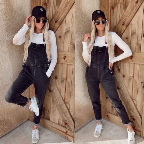 Black Overalls Outfit, Overalls Jeans, Black Denim Overalls, Overalls Outfit, Black Overalls, Bib Overalls, Cozy Outfit, Denim Overalls, Trend Setter