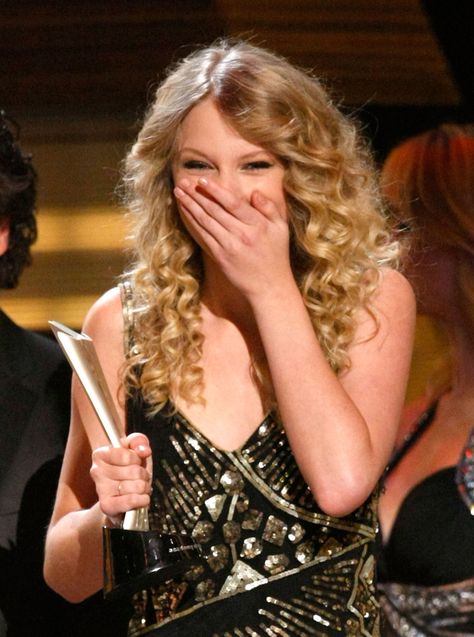 Omg Face, Taylor Swift Shocked, Shocked Taylor Swift, Taylor Swift Shocked Face, Surprise Face, Taylor Swif, Shocked Face, Country Music Awards, Celebrity Faces