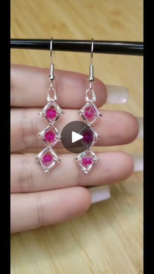 Mini Tutorial, Bead Storage, Beading Tutorial, Native Style, Crafts Jewelry, Diy Crafts Jewelry, Square Earrings, Beads And Wire, Bead Jewellery