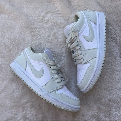 - Wmns Air Jordan 1 Low ‘Spruce Aura’ - Authentic Jordan’s, Purchased From Goat - Last Slide Shoes Order Receipt/ Proof Of Authenticity - The Prettiest Neutral Color Palette, White And Light Green - Excellent Condition!!! Only Worn Once, See Photos. - Almost Brand New, But Doesn’t Come With Box - 15% Discount On Bundles Of 2+ Items :) - Offers Are Always Welcome - Same Or Next Day Shipping!!! Sage Green Shoes, Light Green Shoes, Jordans Low, Color Palette White, Quinceanera Shoes, Air Jordan Low, Green Jordans, Wmns Air Jordan 1, Slide Shoes