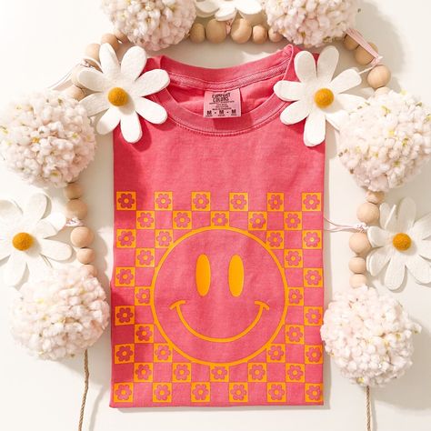 Kids Smiley Flower Tee, Unisex Comfort Colors T-Shirt, Watermelon, Short Sleeve, Youth Top, Spring, Retro, Trendy, Groovy, Gift by TeesByDCo on Etsy Playful Smiley Face Tops For Spring, Groovy Short Sleeve T-shirt For Spring, Cheap Groovy Summer T-shirt, Cute Smiley Face Short Sleeve T-shirt, Spring Smiley Face Short Sleeve T-shirt, Preschool Shirts, Heat Transfer Vinyl, Kids Tops, Tshirt Logo