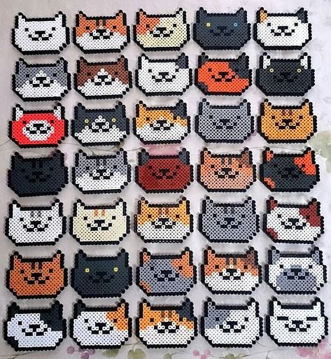 Neko Atsume perler beads                                                                                                                                                      More #perlerbeads Perler Creations, Neko Atsume, Melty Bead Patterns, Fuse Bead Patterns, Hama Beads Design, Perler Crafts, Hama Bead, Hama Beads Patterns, Diy Perler Beads