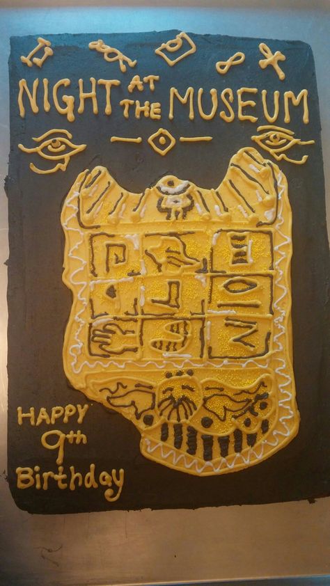 Tablet of akmenrah cake. Night at the museum party. Night At The Museum Party, Museum Theme, Museum Party, Steam Night, Popcorn Bags, Night At The Museum, 9th Birthday, Cake Ideas, Kids Birthday Party