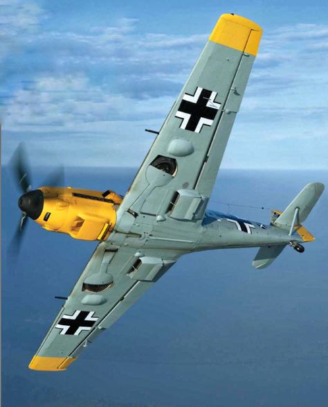 Me109 Ww2 Fighter Planes, Me 109, Luftwaffe Planes, Wwii Fighter Planes, Wwii Airplane, Bf 109, Messerschmitt Bf 109, Airplane Fighter, Wwii Fighters