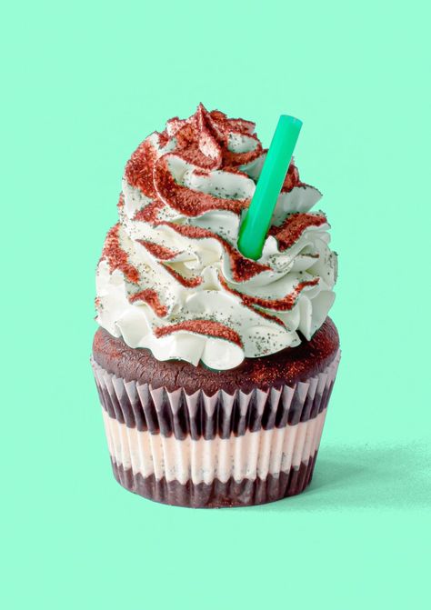 Frappuccino Cupcakes, Mocha Cupcakes, Mocha Frappuccino, Mint Mocha, Impressive Desserts, Torte Cupcake, Rainbow Food, Cake Decorating Videos, Crazy Cakes