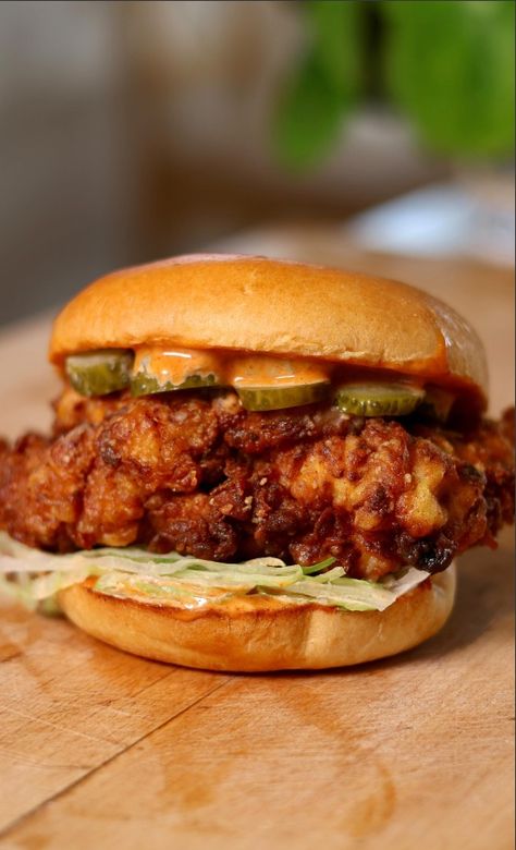 Honey Sriracha Fried Chicken Sandwich | Meat Thermometer | Hygrometer | Thermopro Steak Pinwheels, Honey Sriracha Sauce, Pickle Slices, Meat Sandwich, Fried Chicken Sandwich, Meat Thermometer, Food Thermometer, Sriracha Sauce, Boneless Chicken Thighs