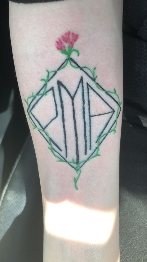 PMA tattoo #pmatattoo #pma #jacksepticeyetattoo #jacksepticeye Jacksepticeye Tattoo, Tattoo Fashion, Tattoo Inspo, Tattoo Styles, Triangle Tattoo, Geometric Tattoo, Cool Tattoos, Tatting, Tattoo Ideas