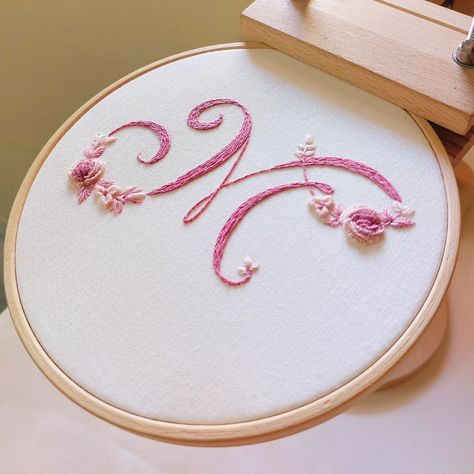 All the three floral alphabets in one post. Swipe to see the other two.🌷 . M is my favourite so far. What about you all? M Embroidery Letter, M Letter Embroidery Design, Initial Embroidery Letters Pattern, Floral Alphabet Letters Embroidery, Floral Alphabet Embroidery Patterns, Floral Monogram Letter Embroidery, Hand Embroidery Letters, Infinite Art, Embroidery Letters