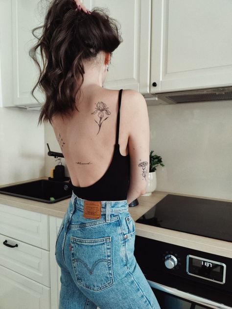 Botanical Tattoo Delicate, Botanical Tattoos, Fine Line Tattoo, Botanical Tattoo, Line Tattoo, Back Tattoo Women, Back Tattoos, Fine Line Tattoos, Line Tattoos