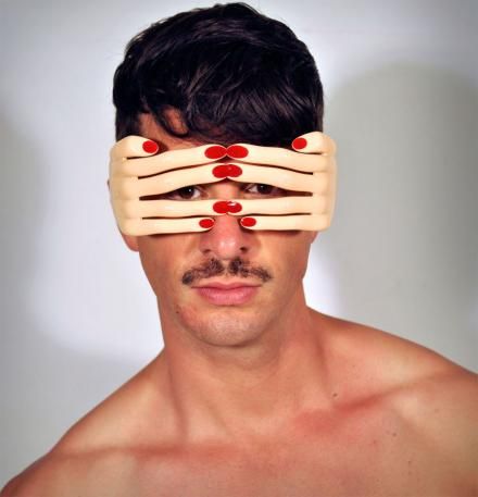 Hands Over Eyes Glasses Creepy Hand, Weird Inventions, Funky Fingers, American Fashion Designers, Eyes Closed, Jeremy Scott, Linda Farrow, Eye Glasses, Novelty Gifts