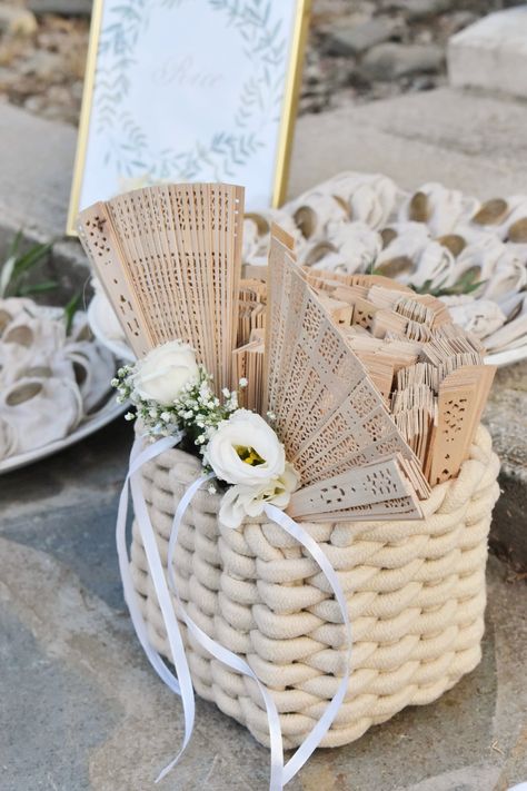 Greek Wedding Favors For Guests, Wedding Guest Fans, Wedding Present Ideas For Guests, Fans For Wedding Guests, Wedding Fans For Guests, Fans For Wedding, Greek Wedding Favors, Italian Wedding Favors, Fan Wedding Favors