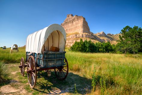 Scottsbluff Nebraska, Covered Wagon, National Monuments, Nebraska, Places Ive Been, Monument, Places To Go