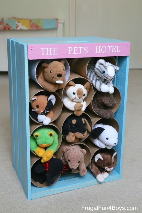 Wooden Crate Toy Storage - Turn a wooden crate into a pet hotel! The compartments are also fun for pretend play. Creative Toy Storage, Pet Hotel, Playroom Ideas, Stuffed Animal Storage, Reggio Emilia, Wooden Crates, Homemade Christmas Gifts, Toy Box, Wooden Crate