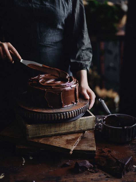 Food Photography Cake, Dark Food, Food Still Life, Moody Food Photography, Flourless Chocolate Cake, Dark Food Photography, Dessert Photography, Sydney Food, Food Photography Props