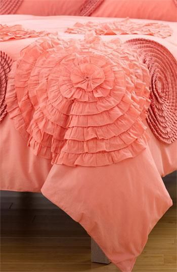 Coral Bedspread, Contemporary Guest Room, Shabby Chic Duvet, Peach Shades, Coral Pantone, Gray Room, Coral Bedding, Guest Room Design, Cozy Kitchen