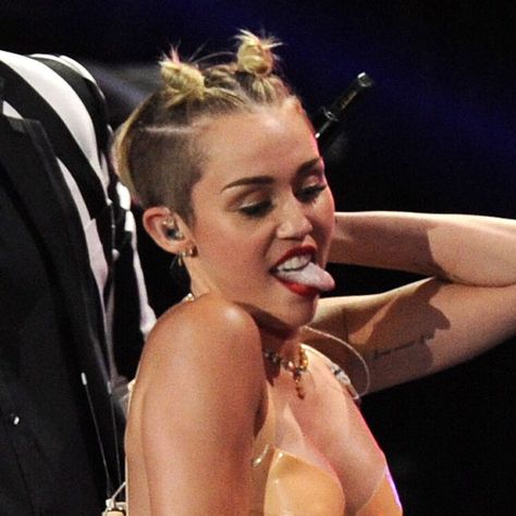 Miley Cyrus Apologizes For Raunchy Post-'Hannah Montana' Era — HuffPost Miley Cyrus In Hannah Montana, Miley Cyrus Flowers Music Video, Miley Cyrus Crazy, Miley Stewart Hannah Montana Movie, Hannah Miley, Hannah Montana And Miley Cyrus Best Of Both Worlds Concert, Hannah Montana, Miley Cyrus, Montana