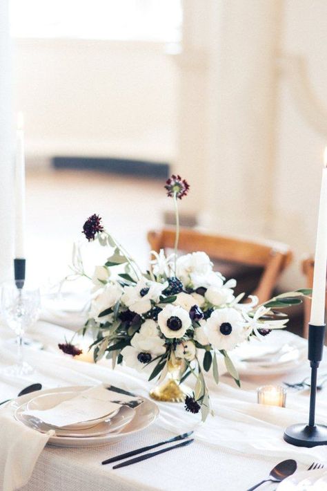 Classic Palace, Cheap Wedding Table Centerpieces, White Tablescape, Anemone Wedding, English Estate, Navy Suits, Centerpieces Floral, Suits Groom, Grey Suits