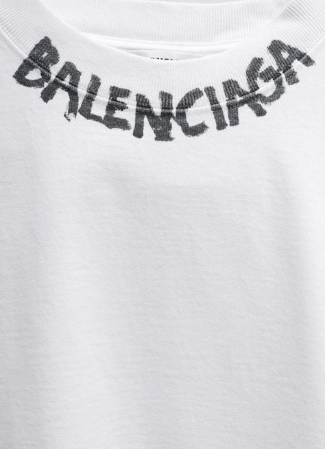 Balenciaga t-shirt 2021 Balenciaga Tshirt Men, Balenciaga Tshirt, Balenciaga T Shirt, Tshirt Men, Jenna Ortega, Balenciaga, Mens Tshirts, Women's Top, T Shirt