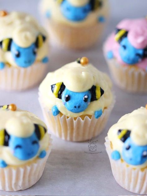 Mareep Pokemon, Pokemon Recipe, Pokémon Cakes, Classic Pokemon, Pokemon Snacks, Pokemon Cupcakes, Easy Pokemon, Pokemon Themed Party, Pokémon Party