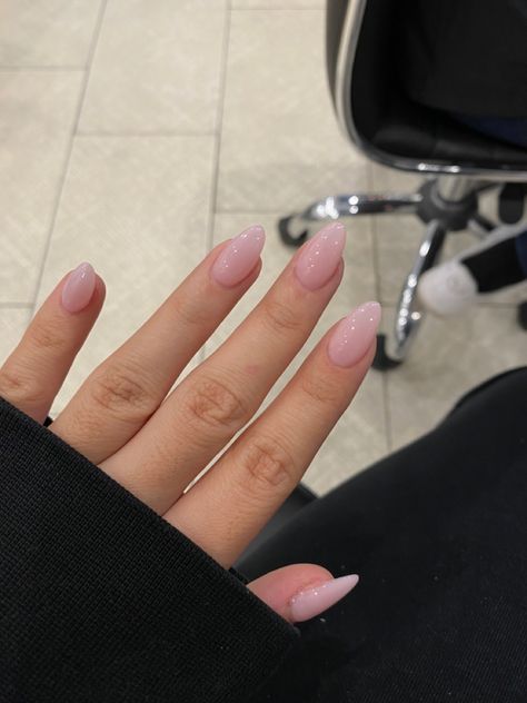 Pink Toned Nails, Simple Light Pink Nails, Jelly Pink Nails, Natural Pink Nails, Soft Pink Nails, Dag Make Up, Kutek Disney, Baby Pink Nails, Manikur Kuku