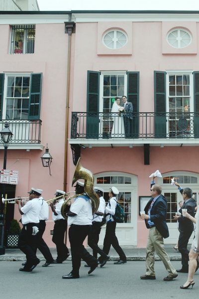 Weddings | Brennan's Restaurant : A New Orleans Tradition Since 1946 Louisiana Wedding Venues, Classic Glam, Nola Wedding, Louisiana Wedding, Wedding Social, New Orleans French Quarter, Historic Wedding, Wedding Reception Locations, Ceremony Seating