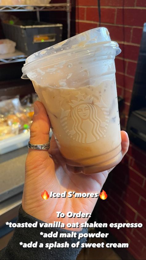 Toasted Vanilla Starbucks, Starbucks Toasted White Mocha Recipe, Starbucks Toasted Vanilla Oatmilk Shaken Espresso, Vanilla Oatmilk Shaken Espresso, Iced Toasted Vanilla Shaken Espresso, S’mores Frappuccino Starbucks, Starbucks Coffee Drinks, Starbucks Secret Menu, Secret Menu