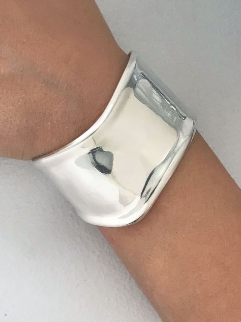 Thick Silver Bracelet, Starfire Cosplay, Silver Arm Cuff, Chunky Silver Jewellery, Cosplay Idea, Mexican Silver Jewelry, Knot Bangle, True Summer, Tiffany Bracelets