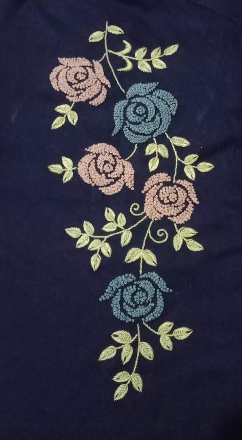 Rose Embroidery Designs, Embroidery Boutique, Simple Hand Embroidery Patterns, Simple Embroidery Designs, Hand Embroidery Patterns Flowers, Hand Embroidery Videos, Diy Embroidery Patterns, Hand Embroidery Tutorial, Handmade Embroidery Designs