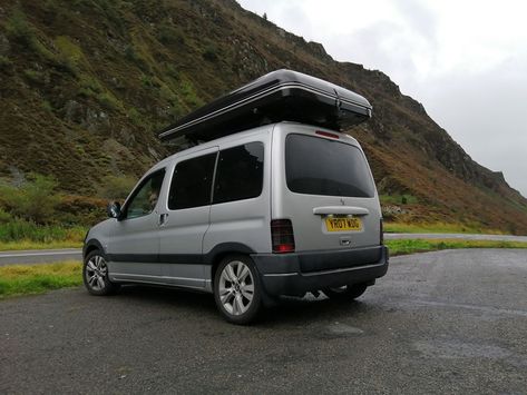 Camper Conversion Ideas, Berlingo Camper, Caddy Van, Custom Mercedes, Micro Camper, Peugeot Partner, Van Accessories, Vw T4, Camper Conversion