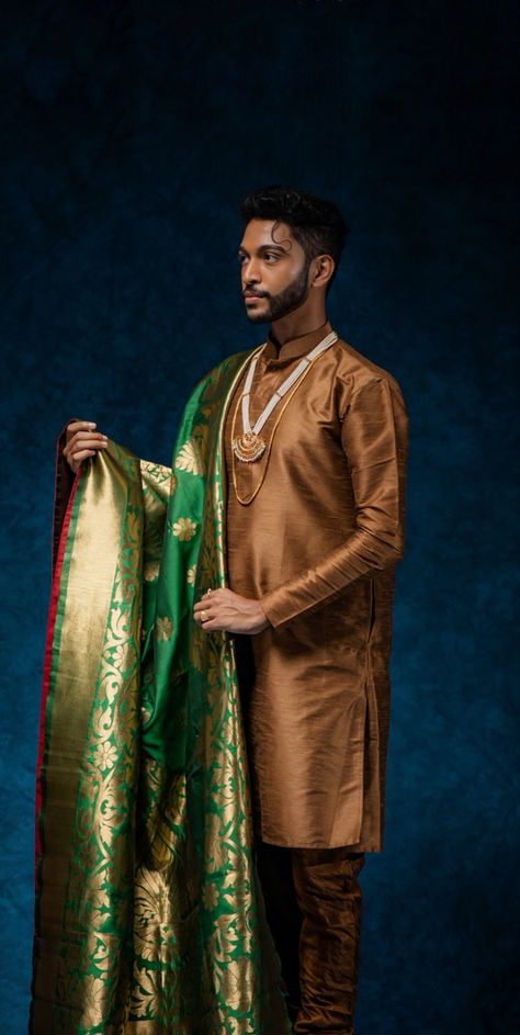 South Asian Traditional Clothes Men, Asian Traditional Clothes, Indus Valley, Desi Aesthetic, Physical Features, Indian Clothing, Asian Outfits, Desi Fashion, South Asian