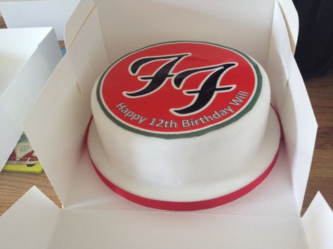 Foo Fighters Birthday Cake, Foo Fighters Cake, Music Cakes, Pat Smear, Cookie Recipes Decorating, Foo Fighter, Dream Food, Fun Cakes, Cookie Cake Recipe