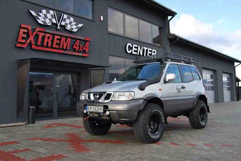 D Nissan Terrano 2, Nissan Terrano Ii, Nissan Terrano, Nissan Trucks, Ford Maverick, Road Vehicle, Weekend Projects, The Cabin, Pickup Truck