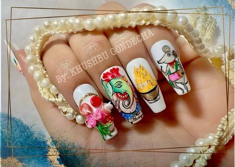 Lord Ganesha Nail Art, Ganesha Nail Art Designs, Ganesh Chaturthi Nail Art Designs, Ganesha Nail Art, Ganesh Chaturthi Nail Art, Ganesh Nail Art, Best Neck Tattoos, Nail Art Stencils, Quick Nail Art