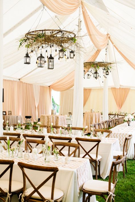 A Modern & Glamorous Garden Wedding // photo by High Five For Love // via Every Last Detail blog Wedding Tent Decorations, Tent Decorations, Wedding Tent, Blush Pink Weddings, Tables And Chairs, Mod Wedding, Tent Wedding, Glamorous Wedding, Wedding Planners