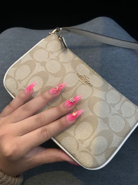 coach nolita 19 in signature canvas purse ; almond pink aura nails with gold add ons Cute Coach Wallets, Nolita 19 Coach Bag, Coach Bag Nolita 19, Coach Nolita 19 Outfit, Aura Nails With Gold, Pink Aura Nails, Coach Nolita 19, Coach Nolita, Nolita 19