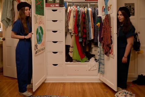 Because we could all use a laugh. READ MORE... Booksmart Movie Stills, Booksmart Movie Aesthetic, Virgo Soulmate, Booksmart Movie, Film Set Design, Film Bedroom, Movie Teenage, Madea Movies, Teen Bedroom Sets